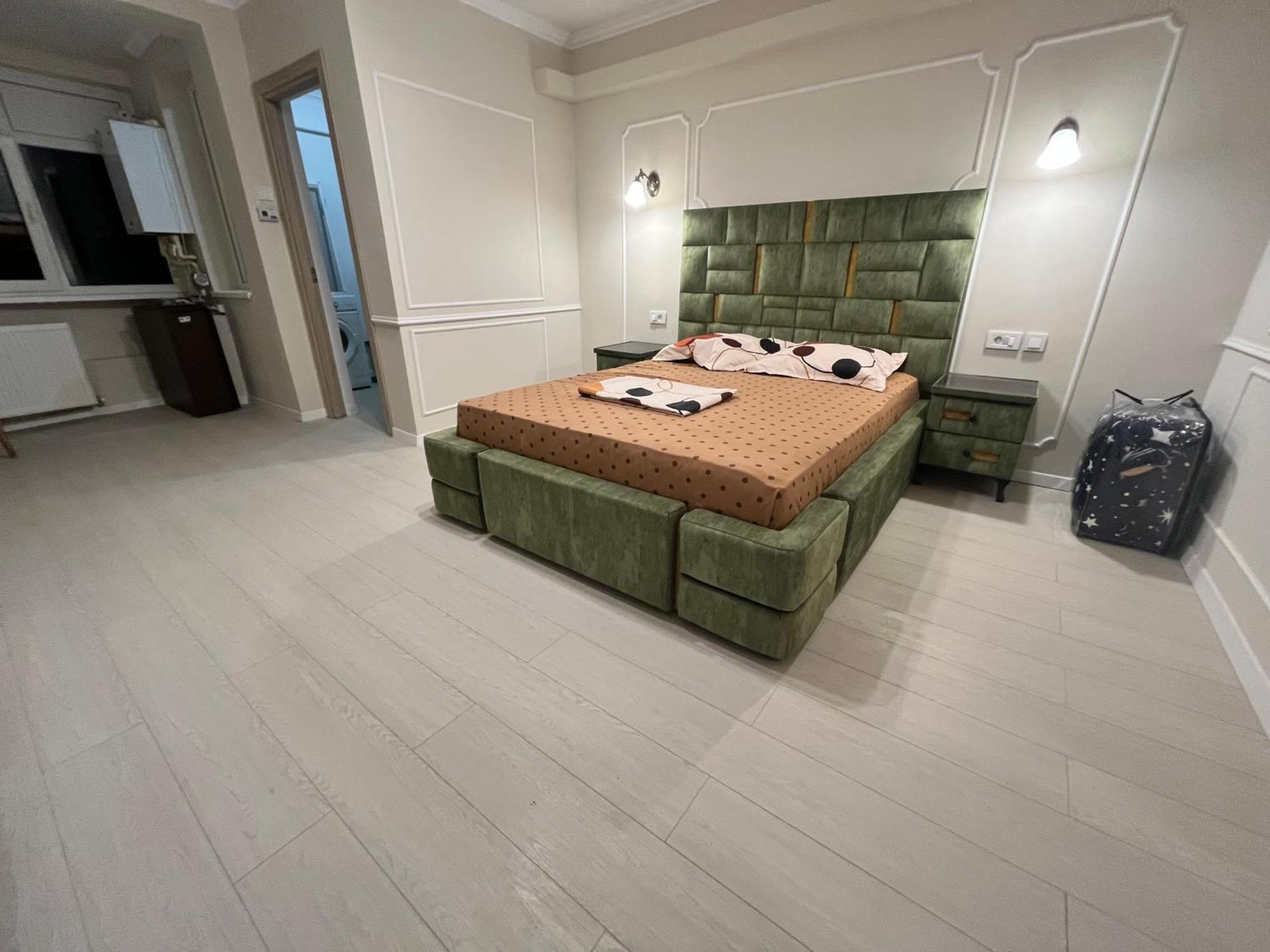 Apartament 1 Camera Brăila エクステリア 写真